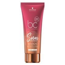 Schwarzkopf Professional BC Bonacure Sun Protect Hair & Body Bath  (Attīrošais līdzeklis matiem 